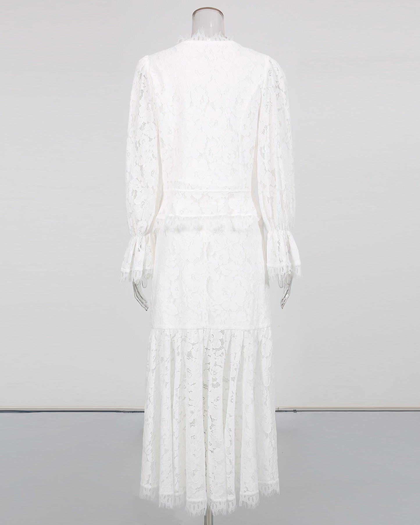 White V-Neck Lace Flare Sleeve Mermaid Skirt Set