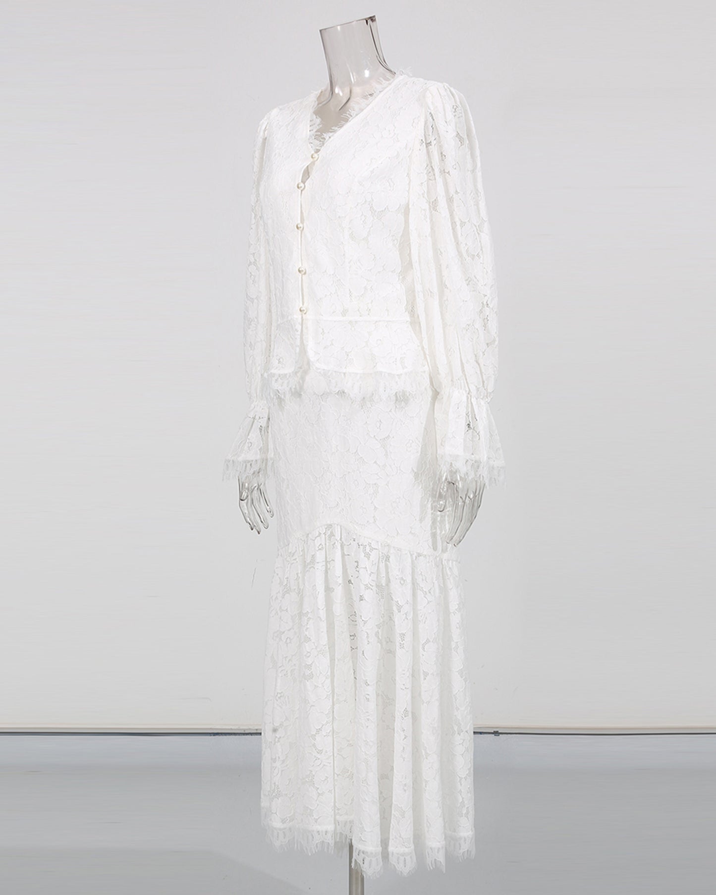 White V-Neck Lace Flare Sleeve Mermaid Skirt Set