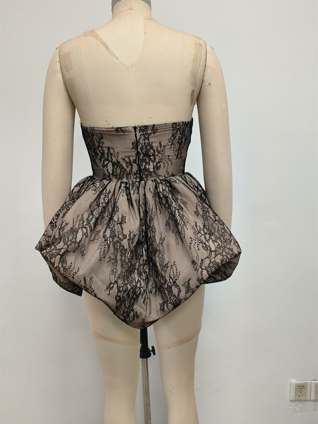 Off Shoulder Lace Short Dress