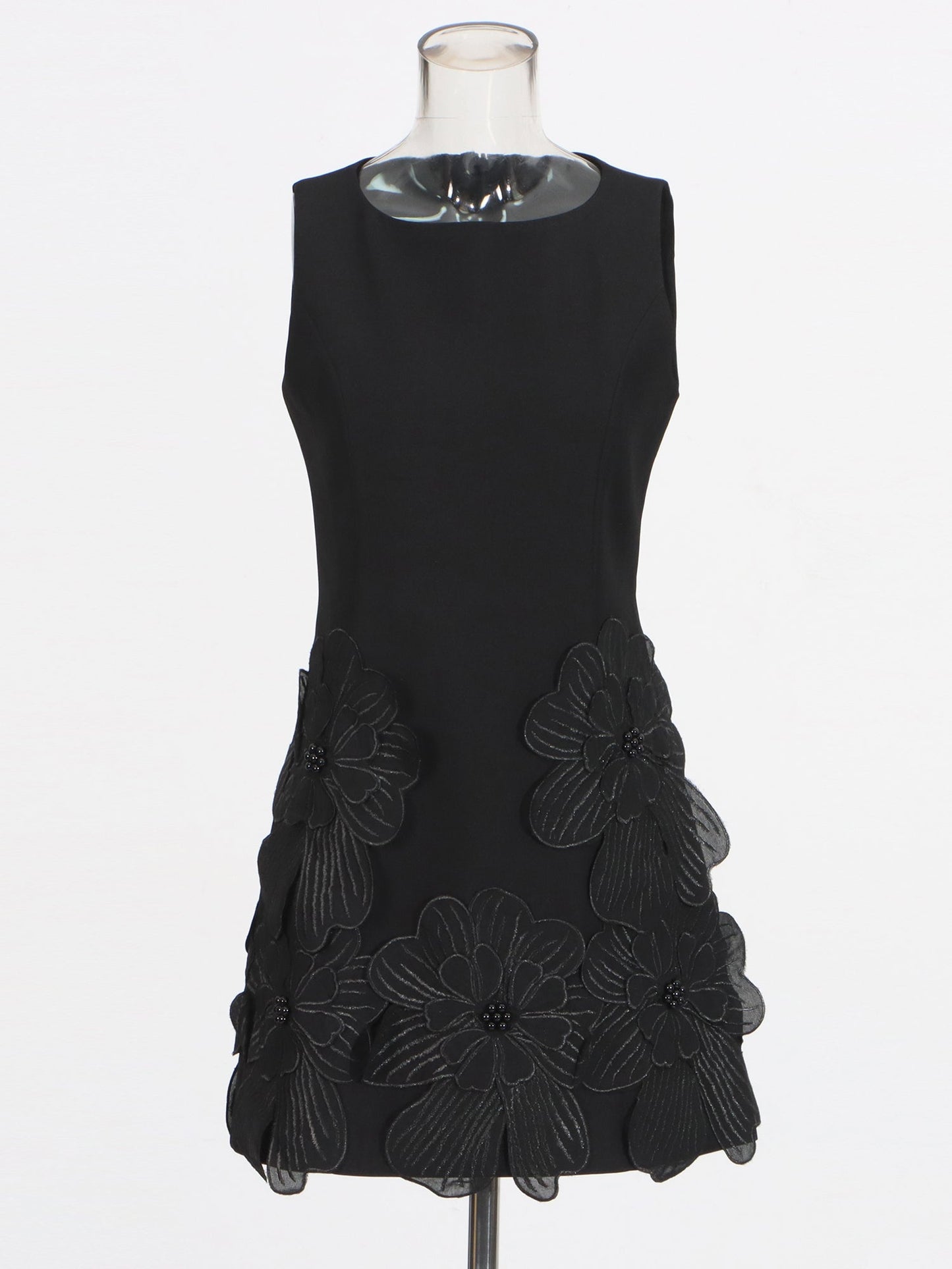 Black Floral Appliqué Sleeveless Mini Dress - SISPELL