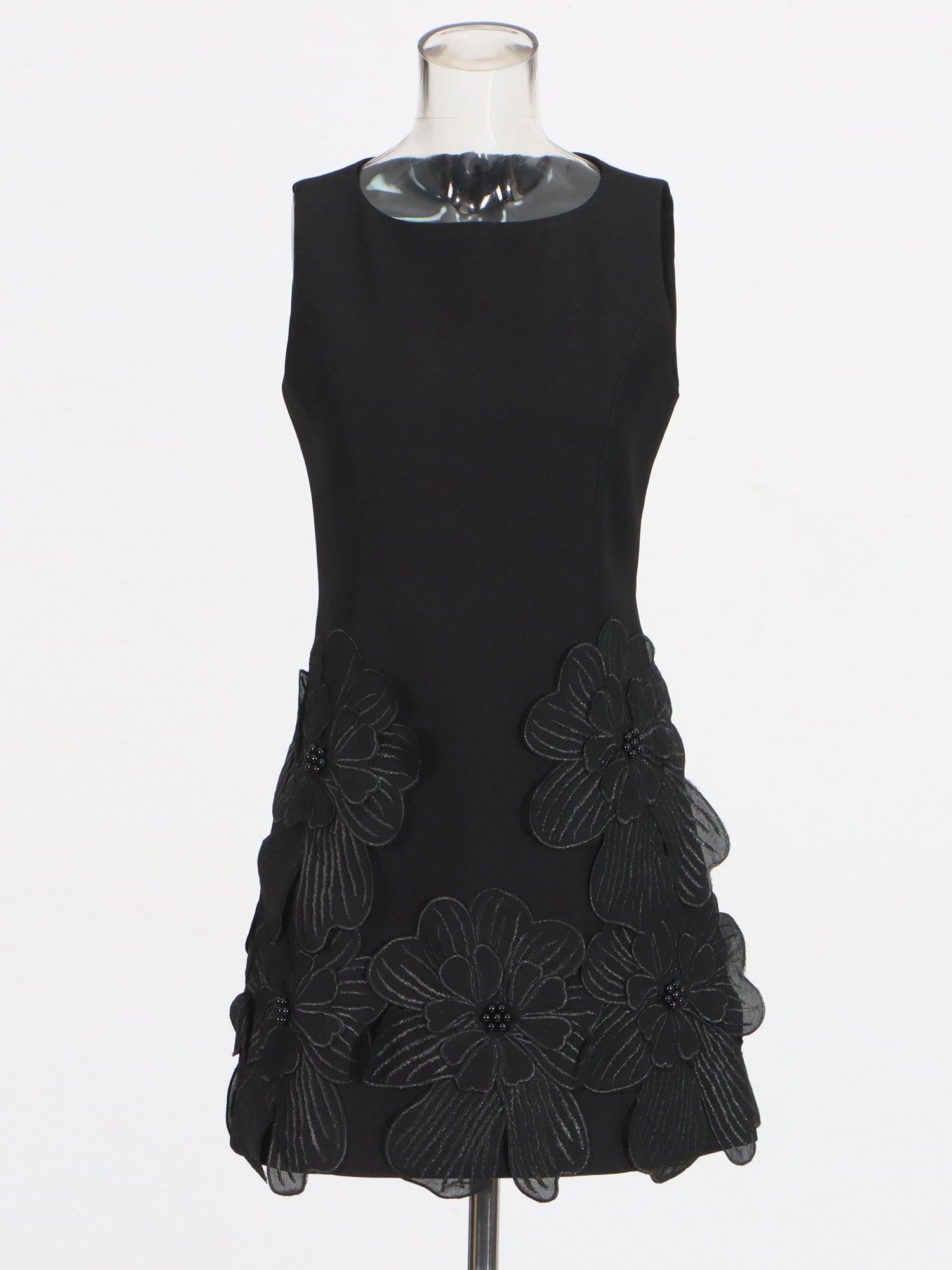 Black Floral Appliqué Sleeveless Mini Dress - SISPELL