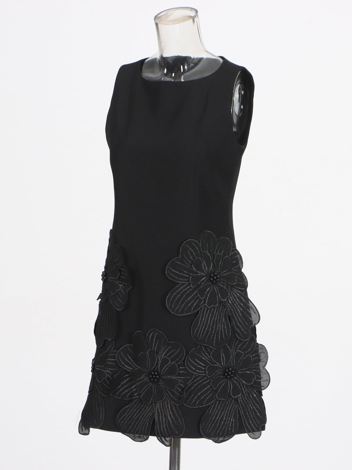 Black Floral Appliqué Sleeveless Mini Dress - SISPELL