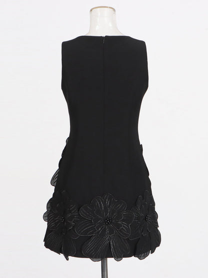 Black Floral Appliqué Sleeveless Mini Dress - SISPELL