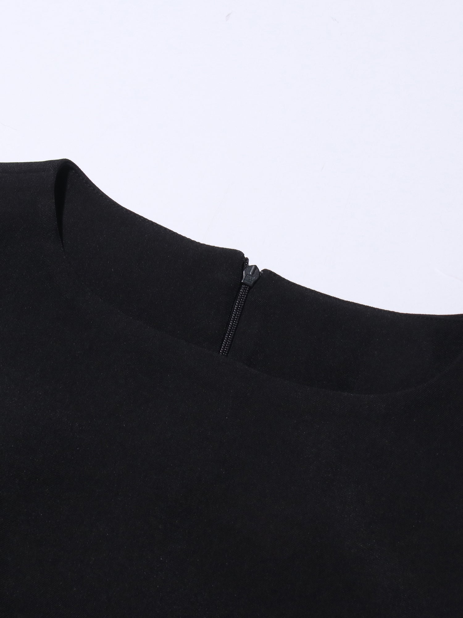 Black Floral Appliqué Sleeveless Mini Dress - SISPELL