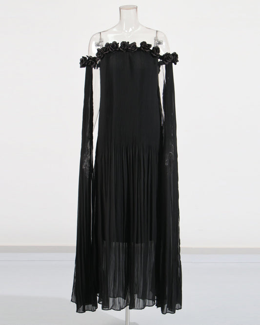 Black Off - Shoulder Pleated Floral Maxi Dress - SISPELL