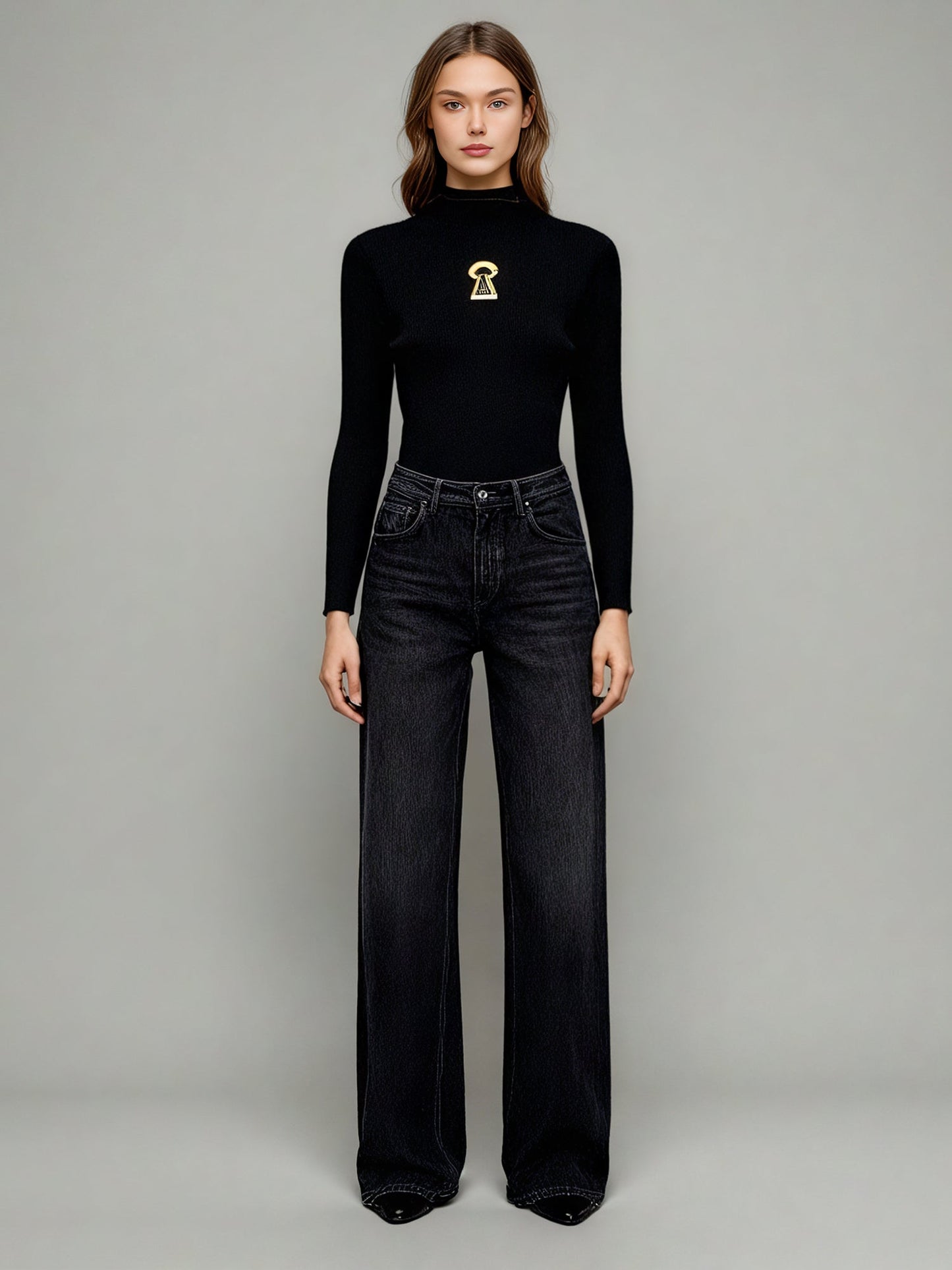 Black Ribbed Sweater with Gold Keyhole Embellishment - SISPELL