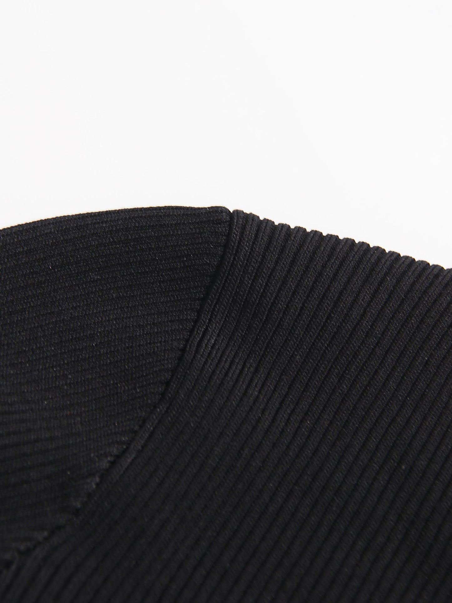 Black Ribbed Sweater with Gold Keyhole Embellishment - SISPELL