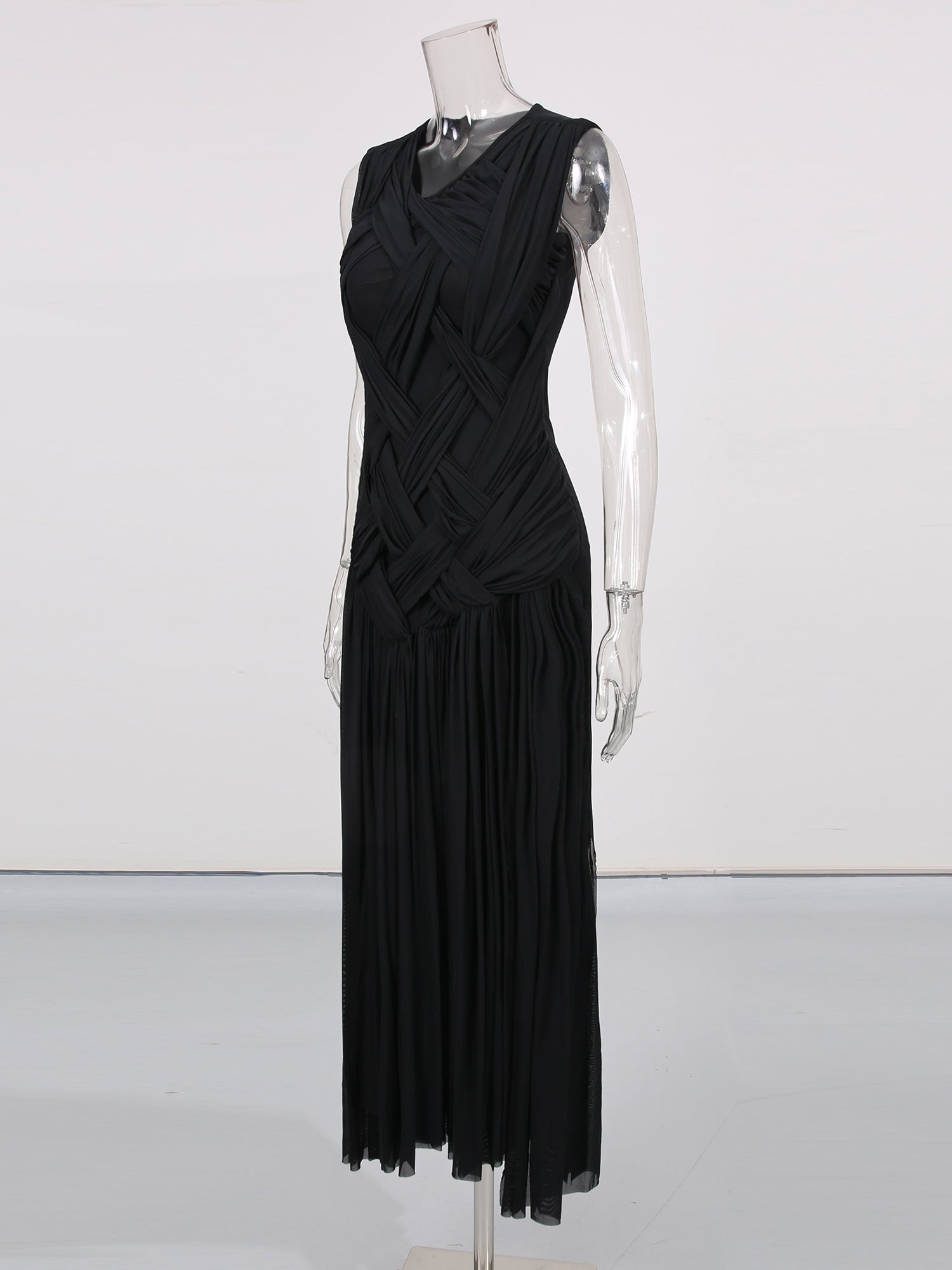 Black Sleeveless Knotted Ruched Maxi Dress - SISPELL