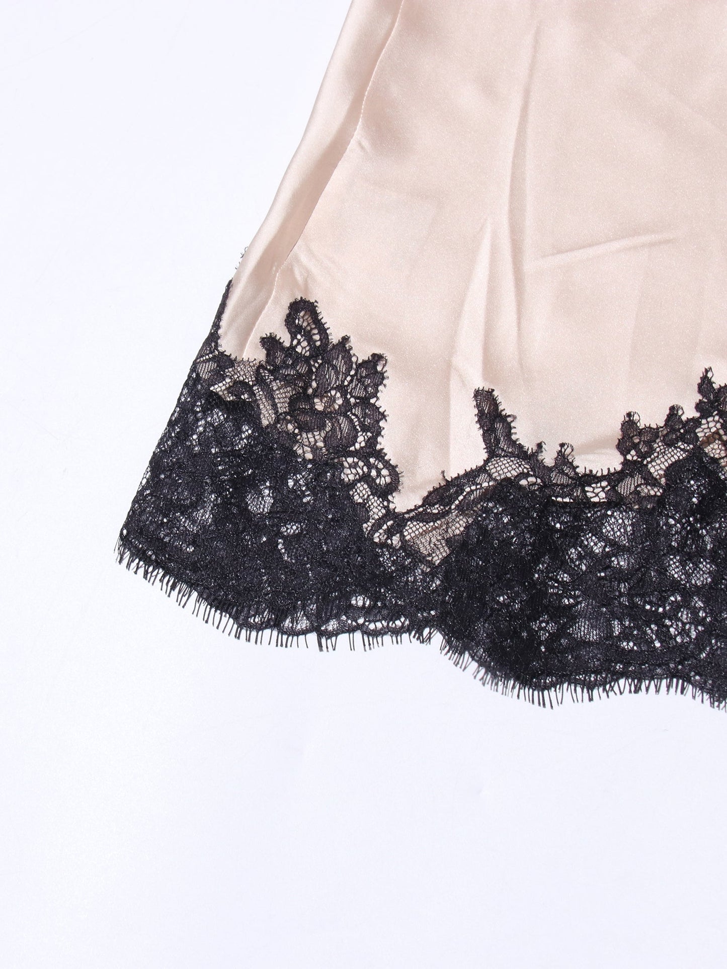 Chic Black and Cream Contrast Lace Maxi Dress - SISPELL