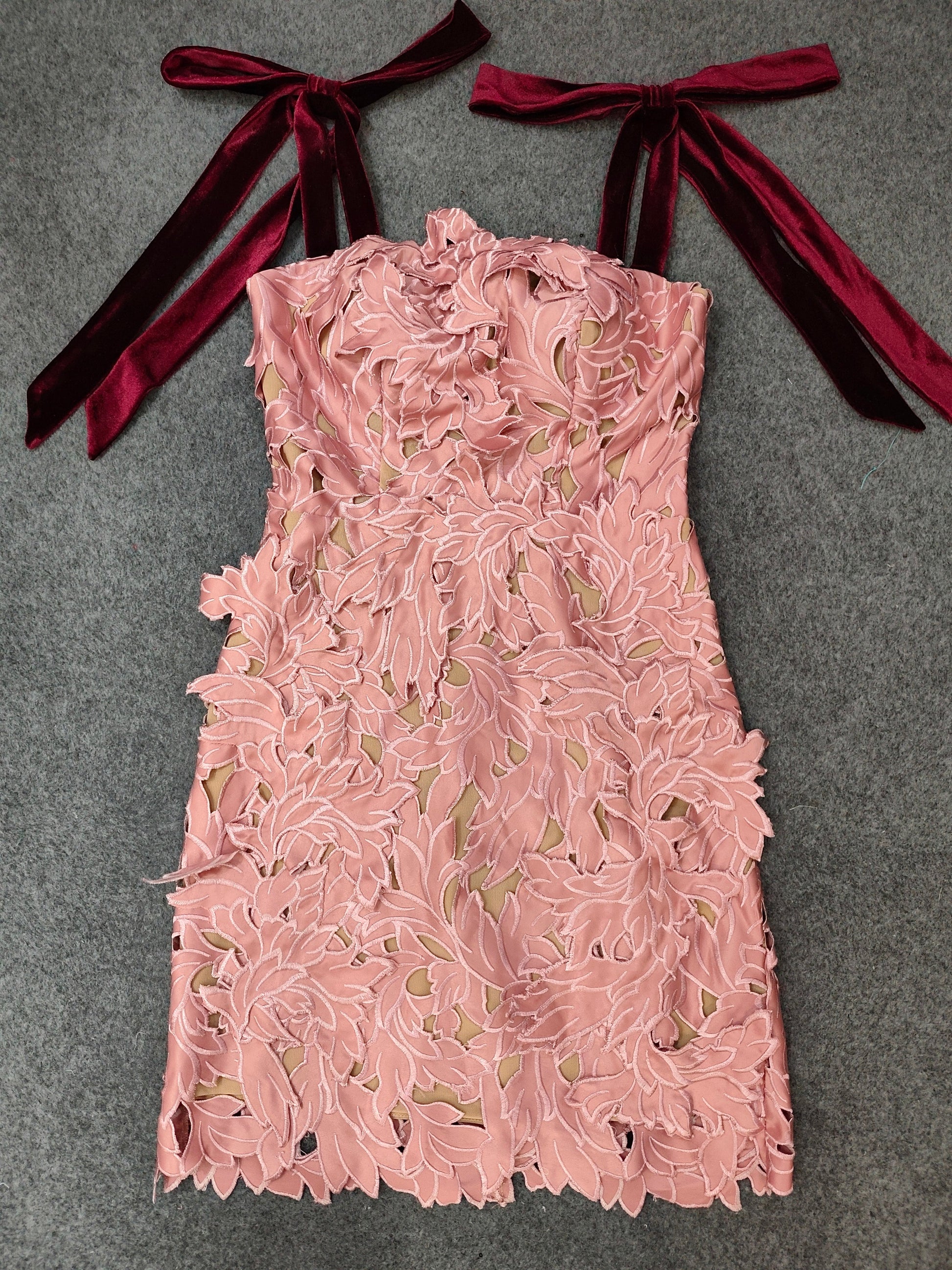 Chic Hollow Out Patchwork Short Dress - SISPELL