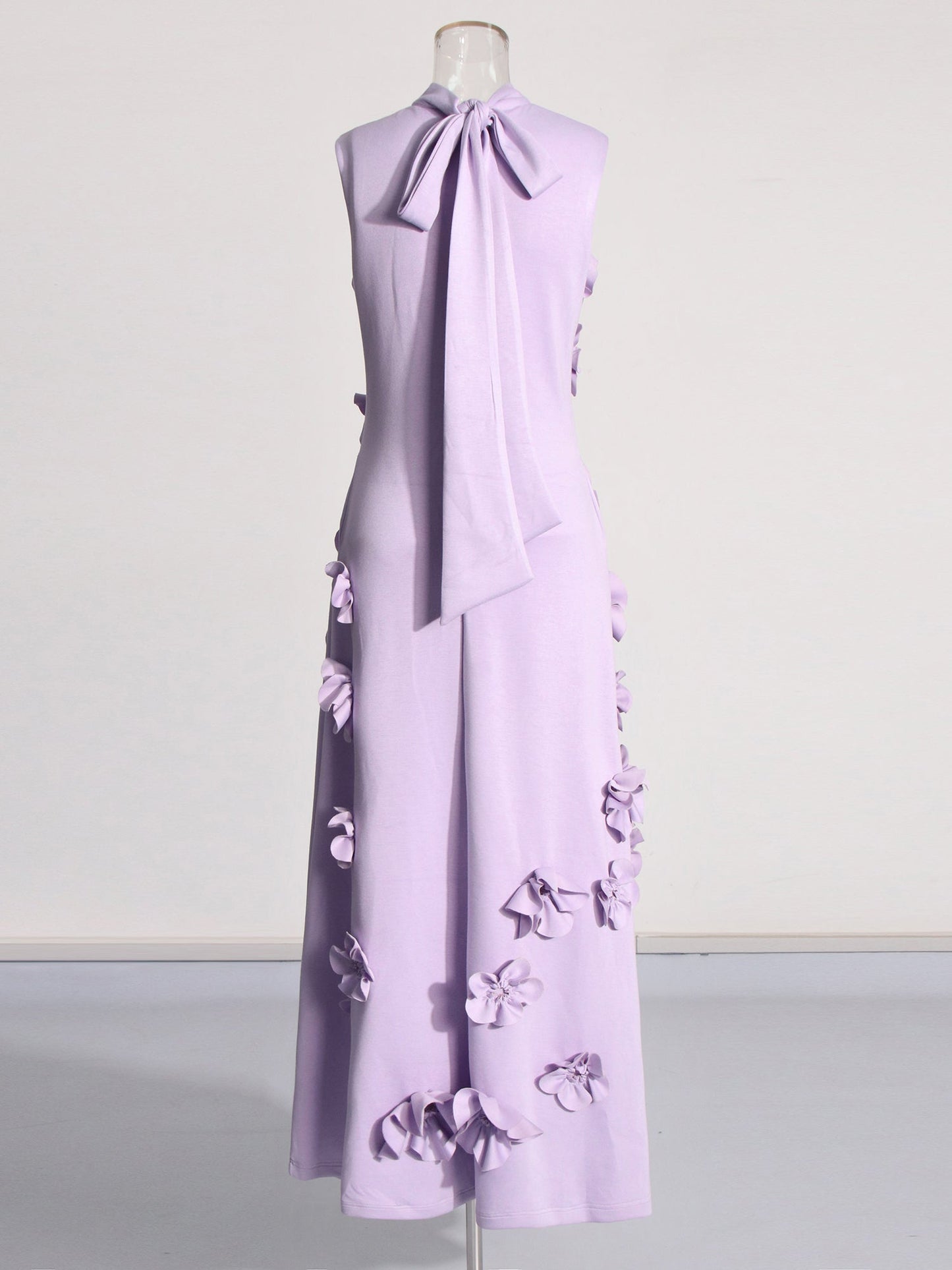 Elegant Lavender Maxi Dress with 3D Floral Appliqués - SISPELL