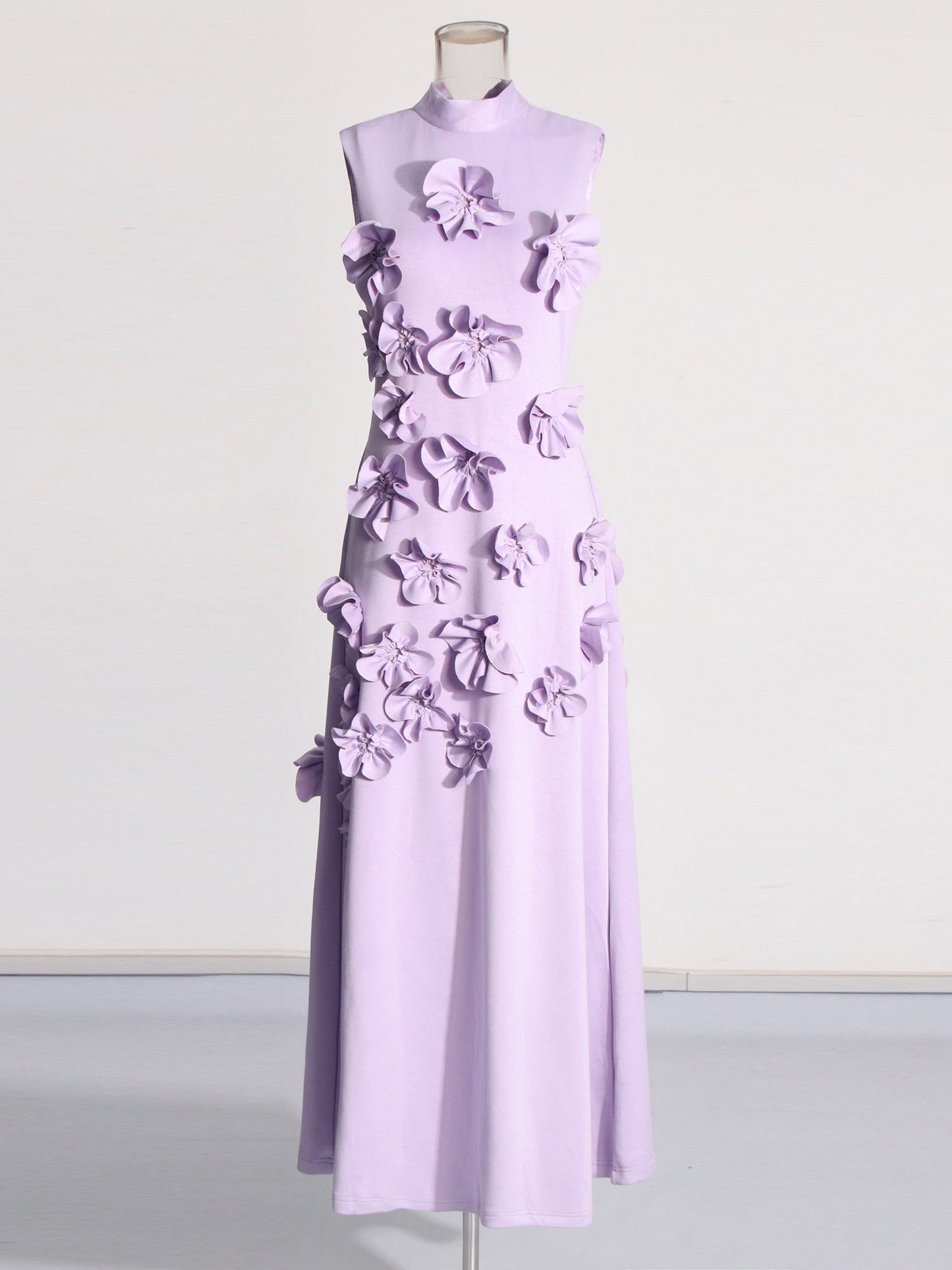 Elegant Lavender Maxi Dress with 3D Floral Appliqués - SISPELL