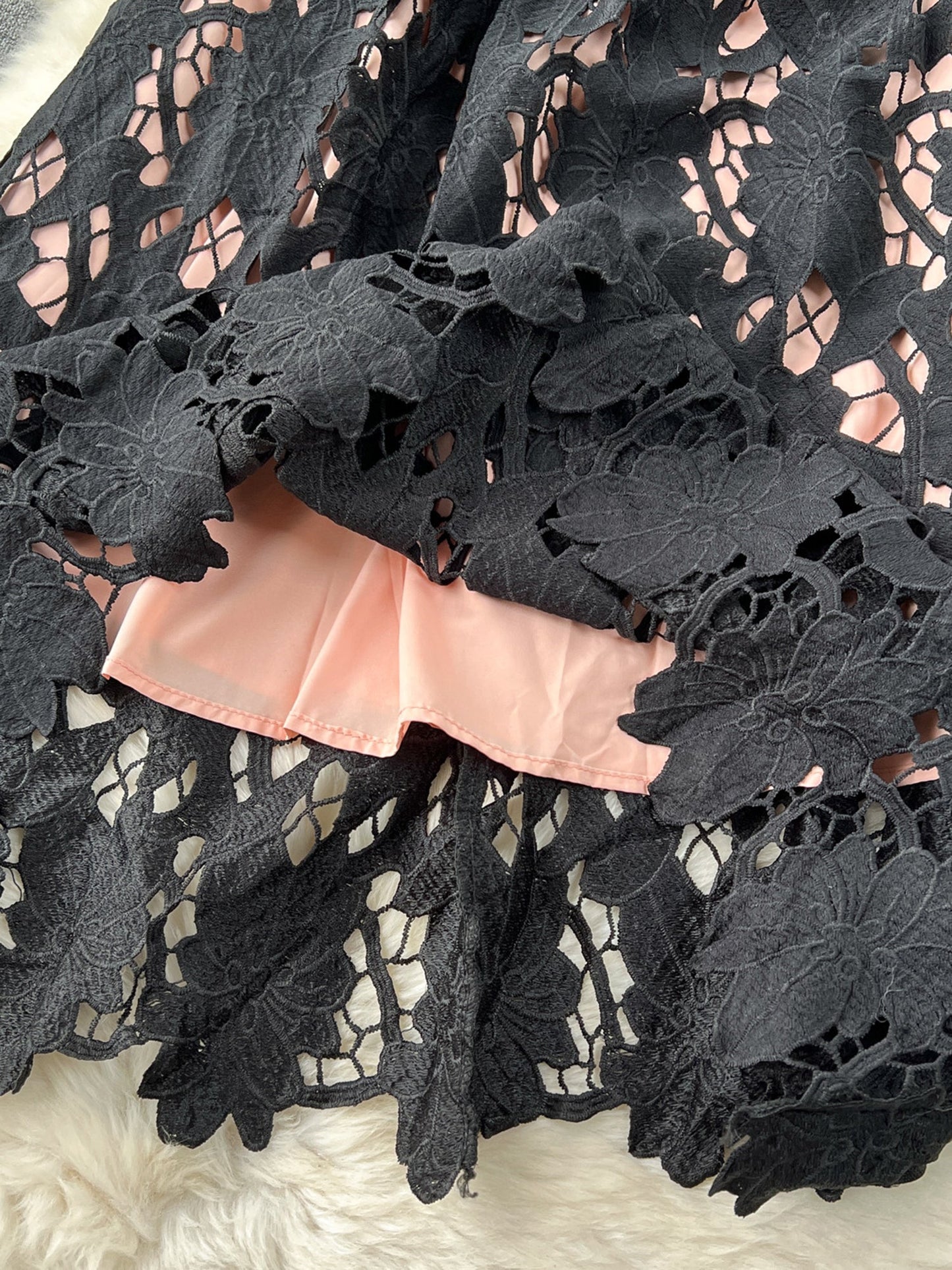 Elegant Solid Hollow Out Midi Dress - SISPELL