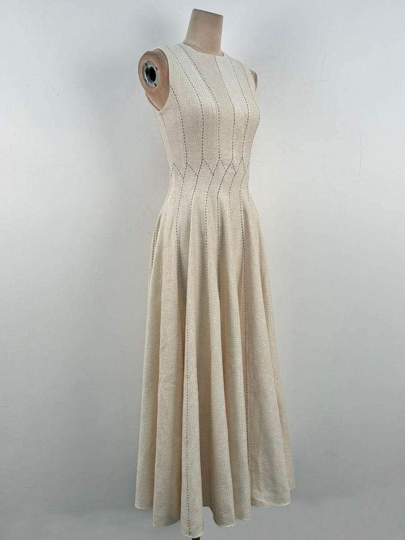 Elegant Minimalist Pleated Sleeveless Maxi Dress