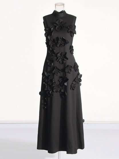 Glamorous Black Maxi Dress with 3D Floral Appliqués - SISPELL