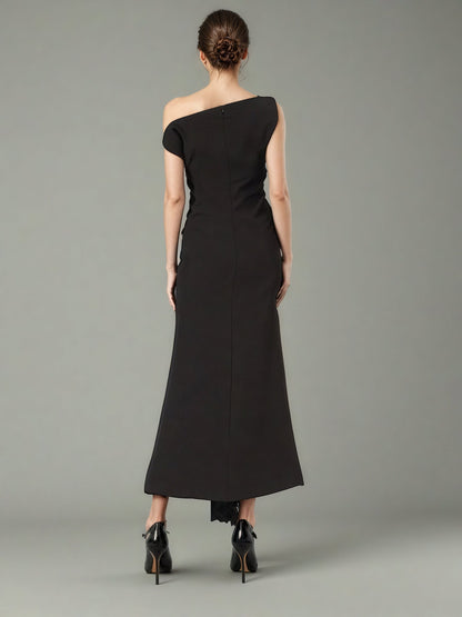 Glamorous One - Shoulder Pleated Black Maxi Dress - SISPELL