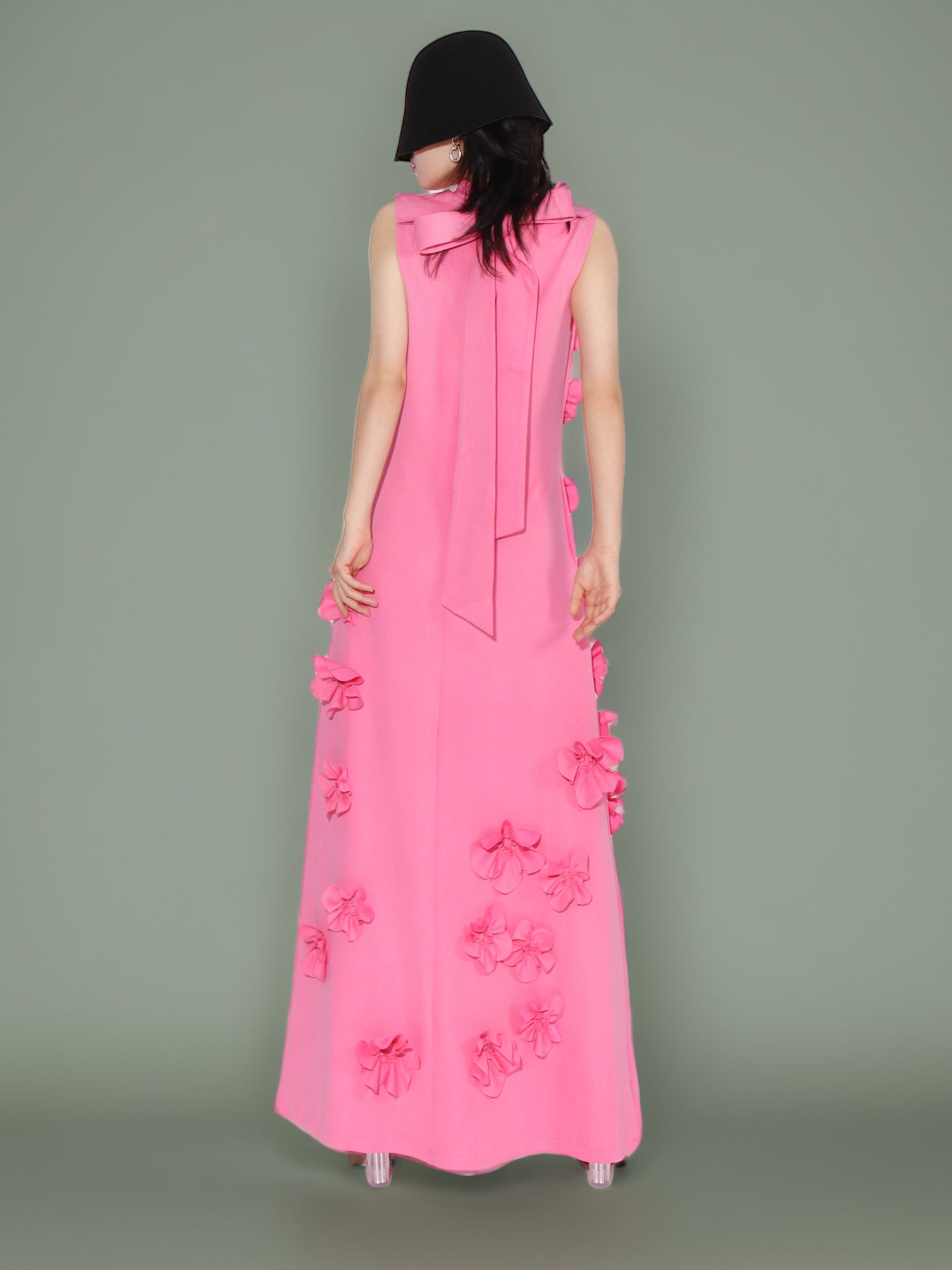 Glamorous Pink Maxi Dress with 3D Floral Appliqués - SISPELL