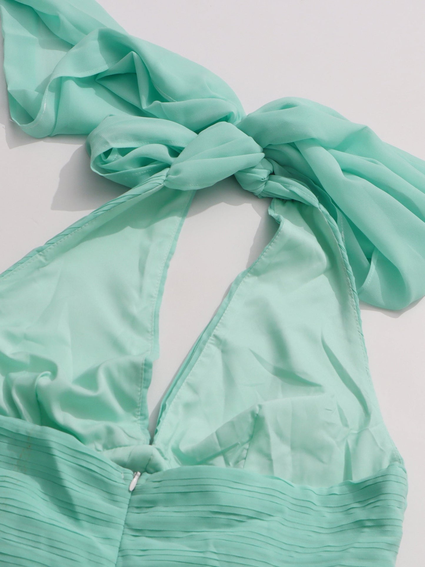 Green Halter Neck Ruched Maxi Dress - SISPELL