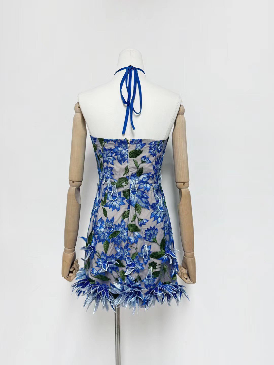 Hanging Neck Patchwork Flower Short Dress - SISPELL
