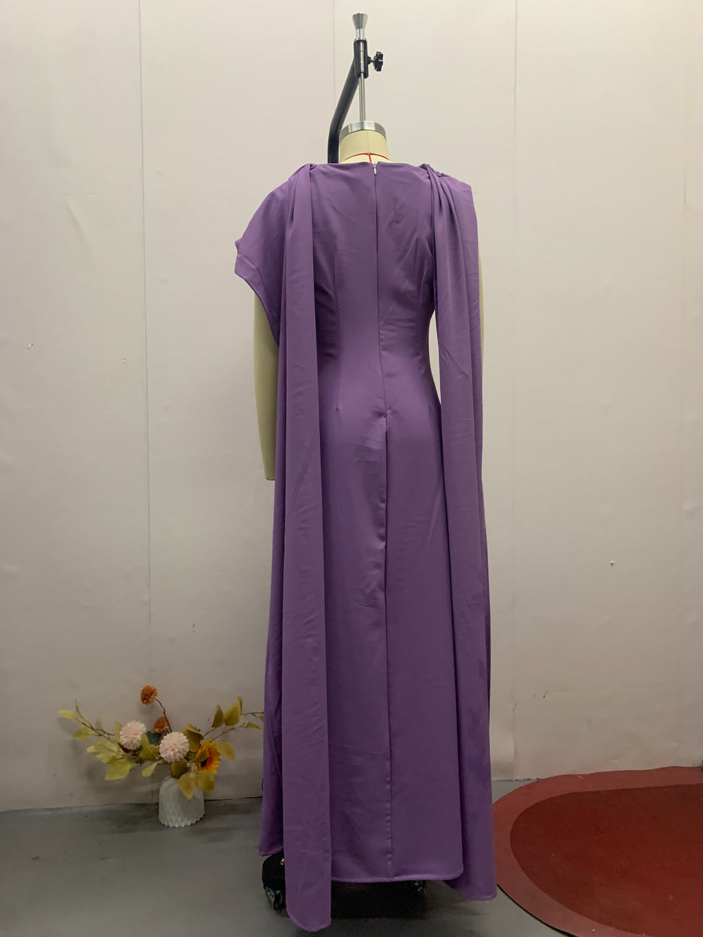 Elegant Solid Sleeveless Long Dress