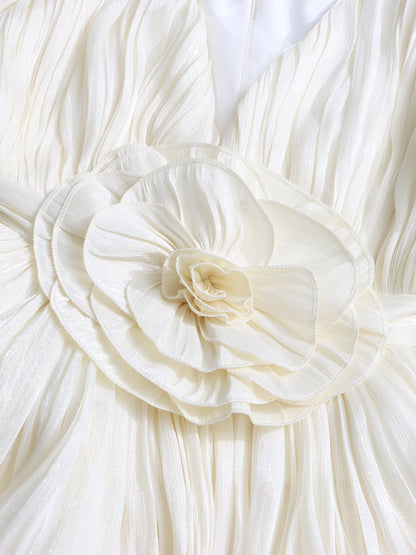 Ruched V - neck Solid Short Dress - SISPELL