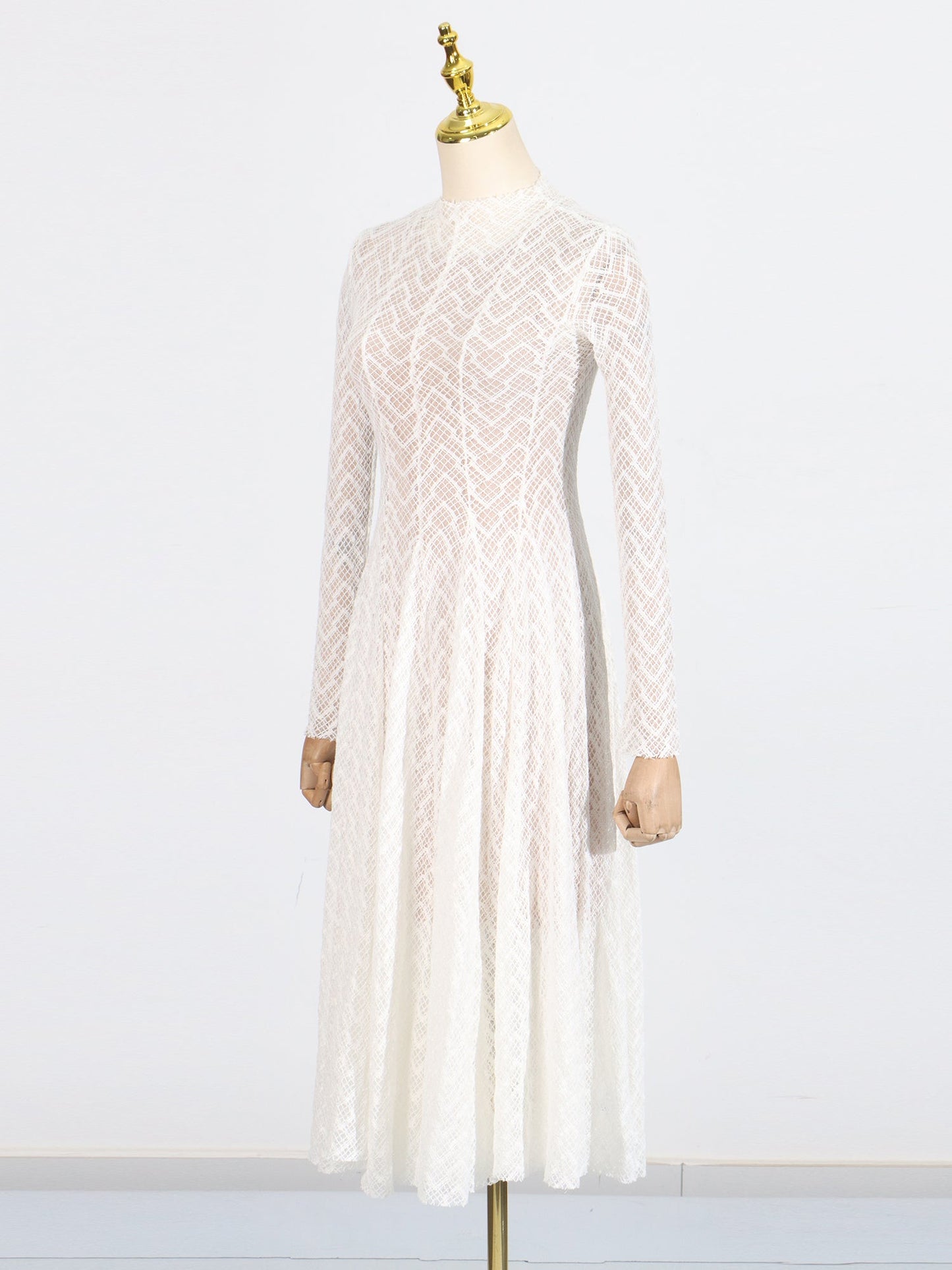 White Lace Maxi Dress with Long Sleeve & Sheer Design - SISPELL