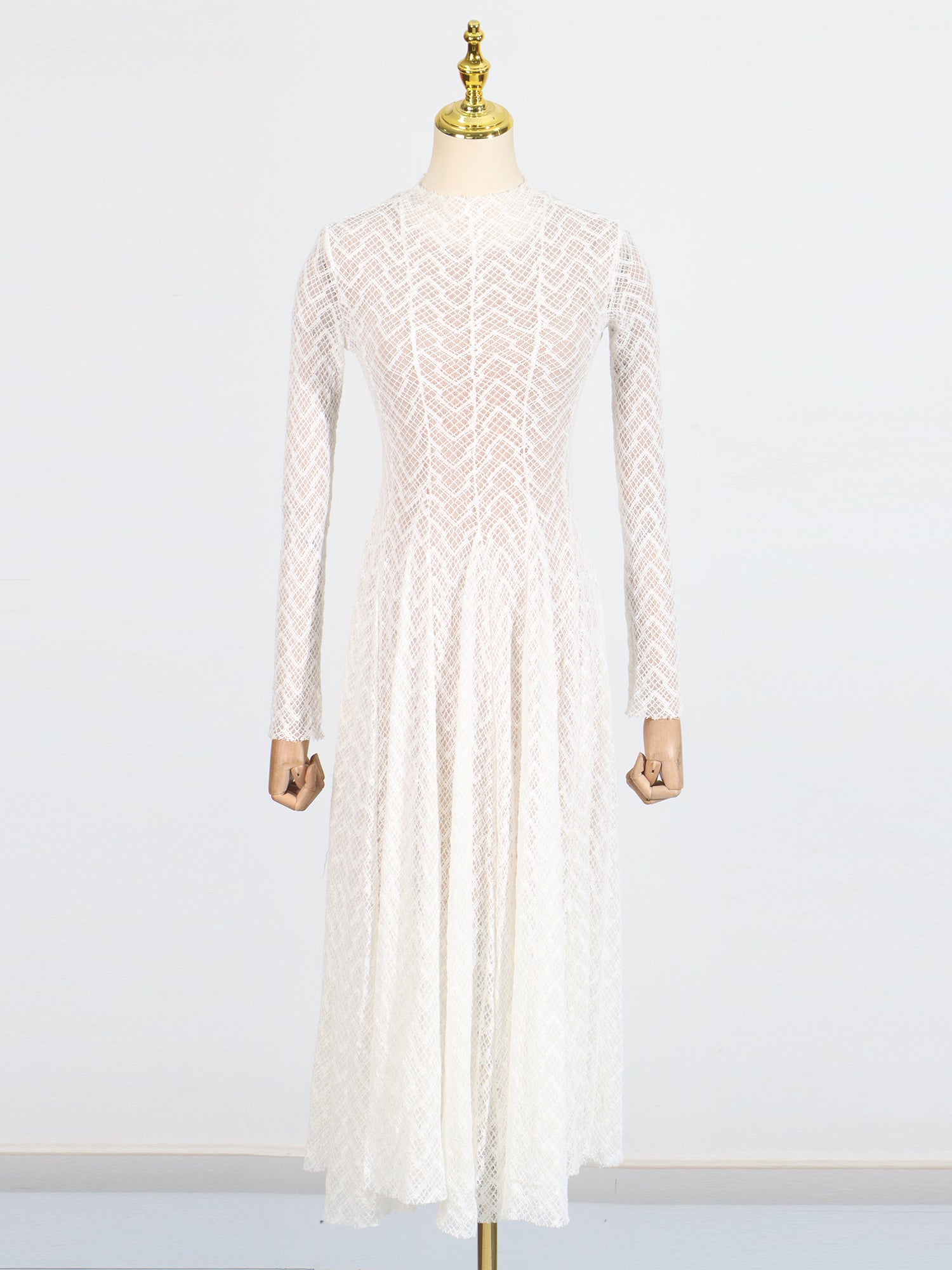 White Lace Maxi Dress with Long Sleeve & Sheer Design - SISPELL