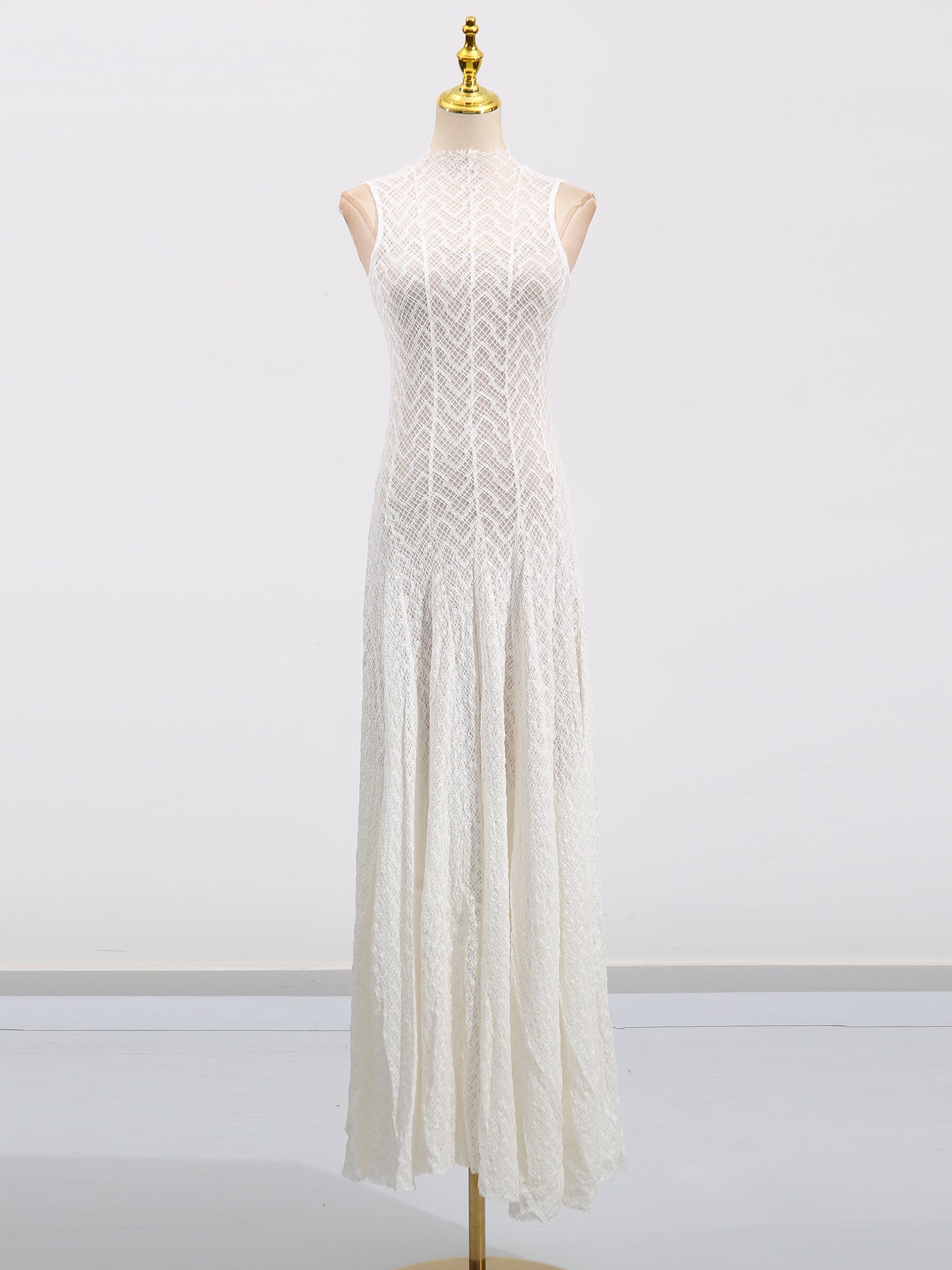White Lace Sleeveless Maxi Dress with Mock Neck - SISPELL