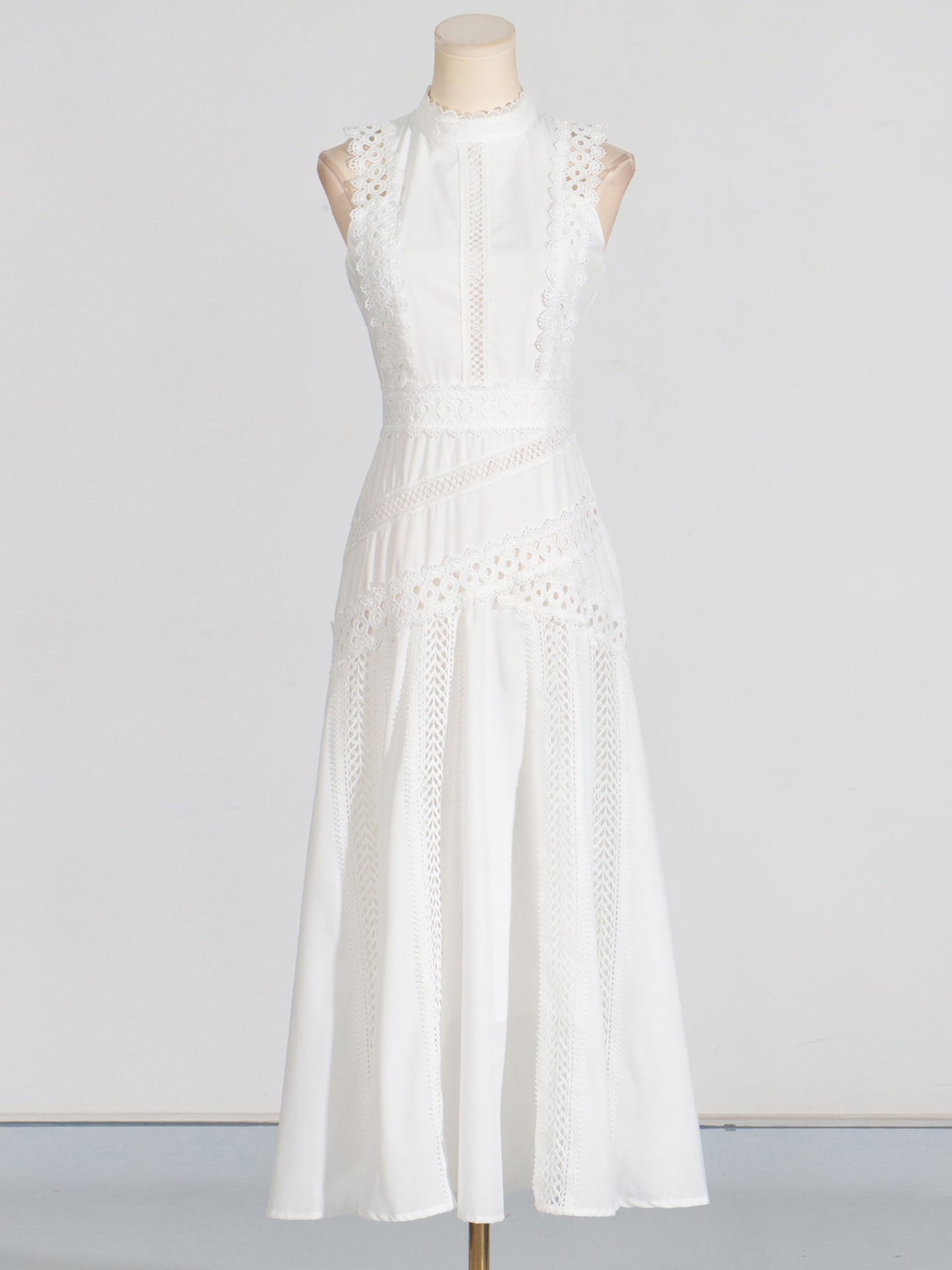 White Lace Sleeveless Midi Dress - SISPELL