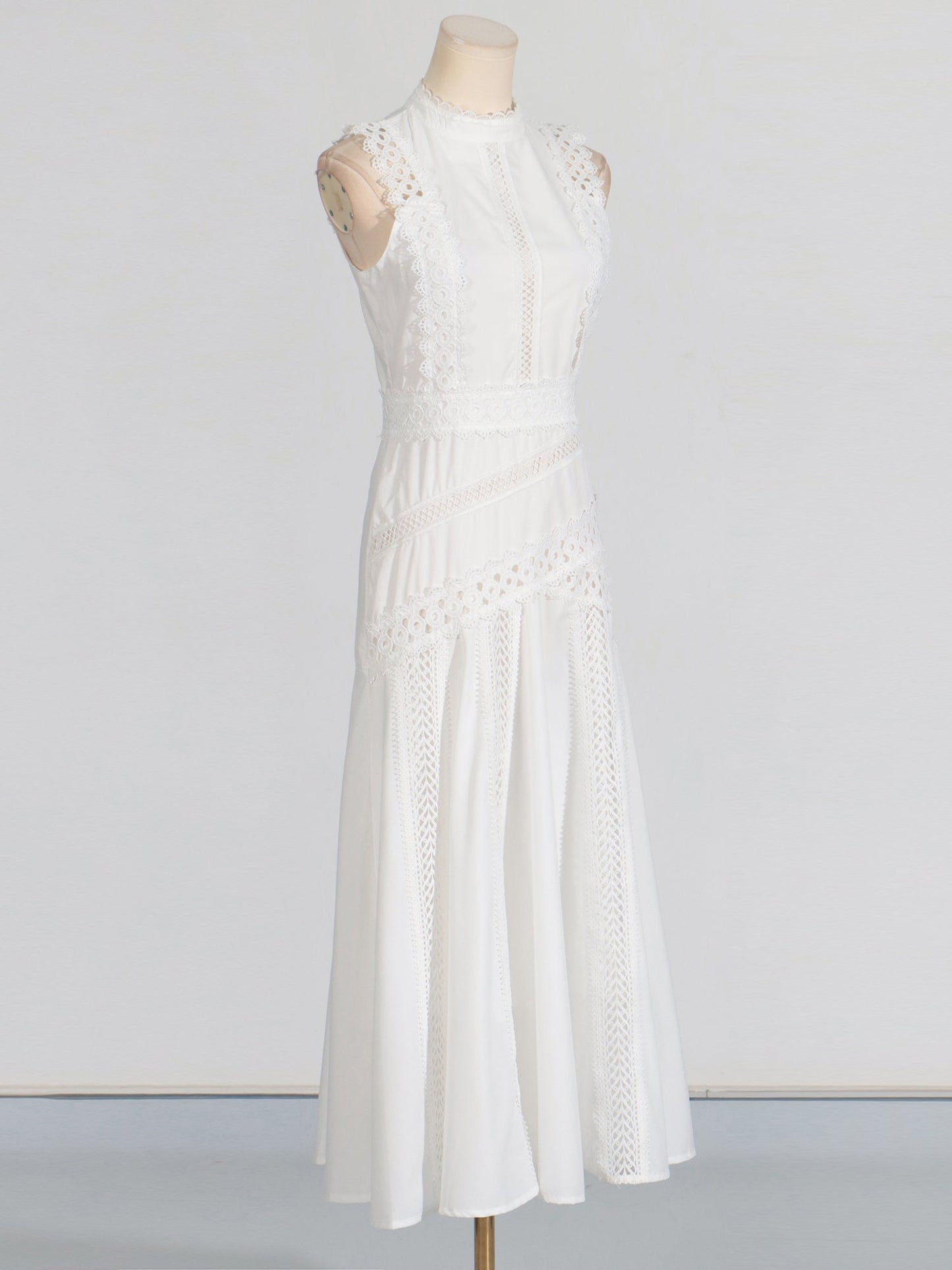 White Lace Sleeveless Midi Dress - SISPELL