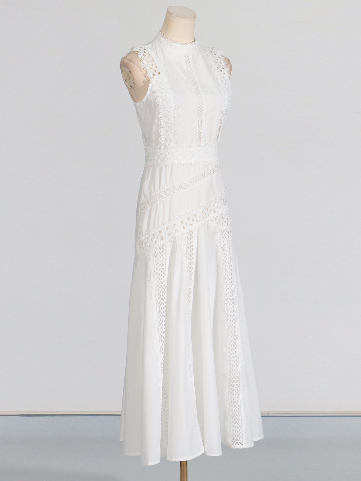 White Lace Sleeveless Midi Dress - SISPELL