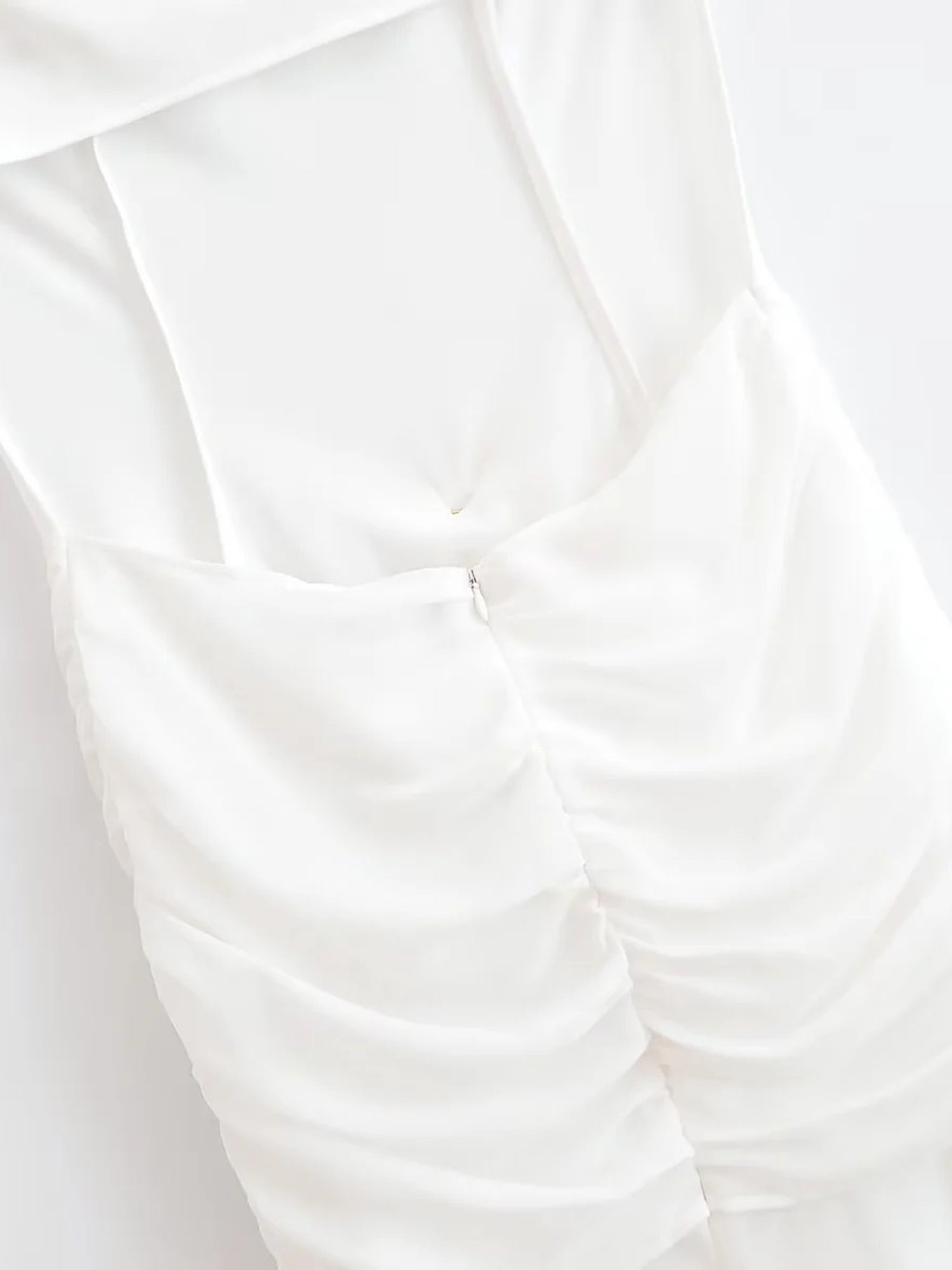 White Sleeveless Maxi Dress with Gold Accent - SISPELL